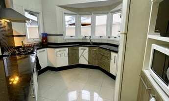 Imagem 6: Casa de condomínio sobrado para venda com 324m² com 4 dormitórios, espaçosa