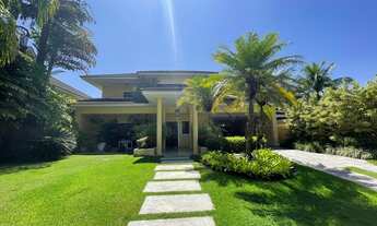 Imagem 2: Casa de condomínio para venda tem 850 metros quadrados com 4 quartos