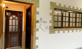 Imagem 3: Casa para venda tem 110 metros quadrados com 2 quartos em Jardim Emília - Jacareí - SP