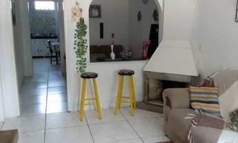 Imagem 6: CASA DE VERÁNEIO À UMA QUADRA DA PRAIA