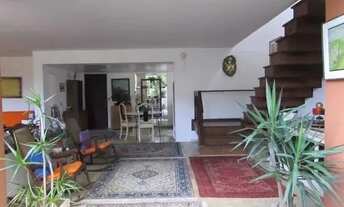 Imagem 3: Casa com 6 quartos no Jardim Botânico