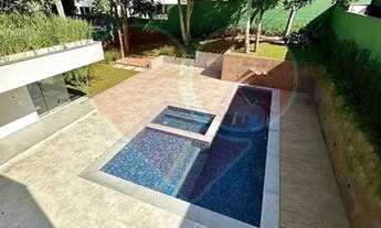 Imagem 2: Casa para venda possui 710 metros quadrados com 4 qts