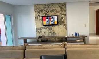 Imagem 4: Cobertura na praia do forte em Cabo Frio