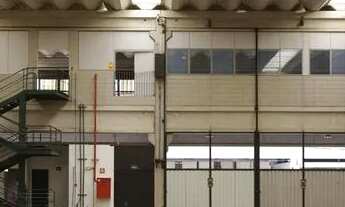 Imagem 3: Galpão/Depósito/Armazém para aluguel possui 980 metros quadrados em Tamboré - Barueri - SP