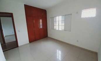 Imagem 4: Alugo casa 8 quartos bairro nobre Cuiabá (Locação, Aluguel