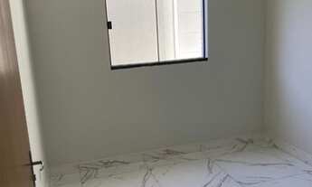 Imagem 2: Ótima Localização prox a comércio escolas casas só 184Mil