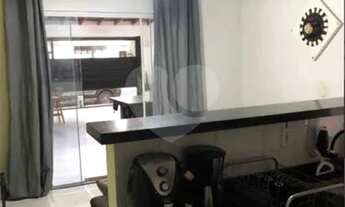 Imagem 3: Casa de 3 quartos, sendo um deles uma suíte, na Vila Industrial