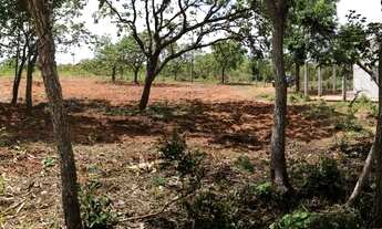 Imagem 4: Chácara com casa, água e luz