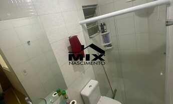 Imagem 2: Vendo Sobrado na Rua Euzébio Mario da Silva, Parque Bristol, São Paulo, SP - 3 DORMOTÓRIOS