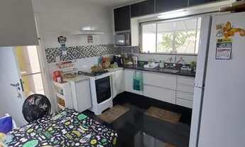 Imagem 7: Casa com 230m com 4 suítes, piscina, churrasqueira, 4 vagas