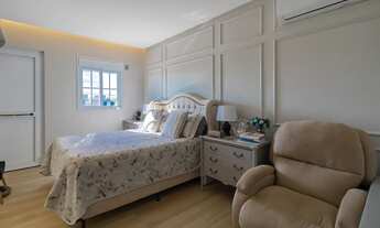 Imagem 3: Sobrado Estilo Neoclássico, Terras Alpha 2, 5 suítes plenas, 1 master Casa em Condomínio c