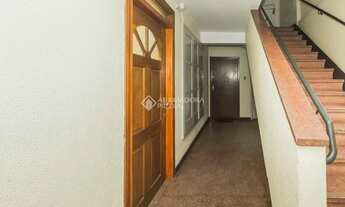 Imagem 4: Imóvel para aluguel possui 35 metros quadrados com 1 quarto em Passo da Areia - Porto Aleg