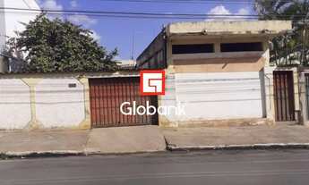 Imagem: Casa em Montes Claros, no bairro Santa Rita