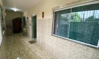 Imagem: Casa Linear de 2 Quartos, quintal e Garagem