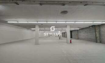 Imagem 5: Madureira Galpão / depósito com 5 vagas na garagem