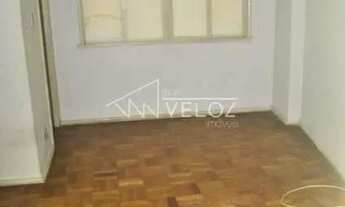 Imagem: Kitnet/Conjugado / Residencial / Centro