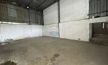 Imagem 6: Galpão 750m² com Terreno Amplo e Excelente Visibilidade Mauá