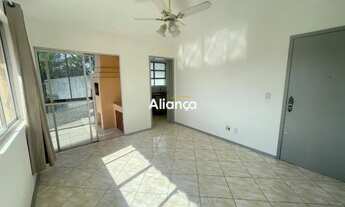 Imagem 4: Apartamento para locaçãol com 2 dormitórios, sacada, churrasqueira e vaga de carro coberta