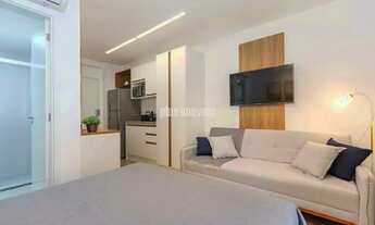 Imagem: Studio mobiliado, com varanda e andar alto