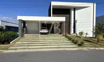 Imagem: Casa de alto padrão no Condomínio Montserrat