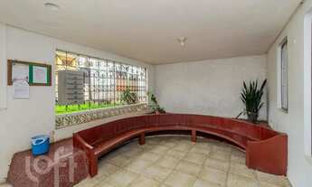 Imagem 4: Imóvel para venda possui 65 metros quadrados com 2 quartos em Passo da Areia - Porto Alegr