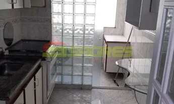 Imagem 2: Apartamento Semi Mobiliado com 3 Quartos para Locação, 65m² Por R$ 2..500,00