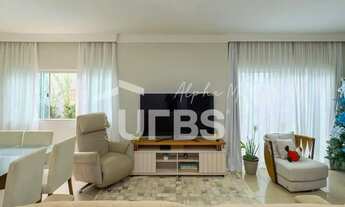 Imagem 4: Imóvel para venda possui 252 metros quadrados com 3 quartos