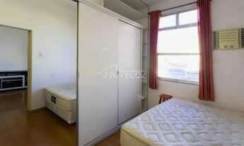 Imagem: Apartamento / Residencial / Catete