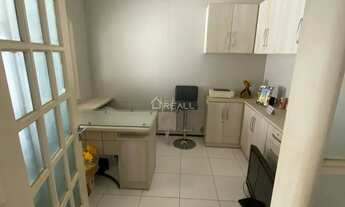 Imagem 3: Bosque, Casa com 3 Quartos (Suítes 2) + Hidromassagem + 3 Closets