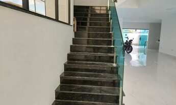 Imagem 6: Imóvel Casa para venda possui 363 metros quadrados com 5 quartos em Parque Verde - Belém