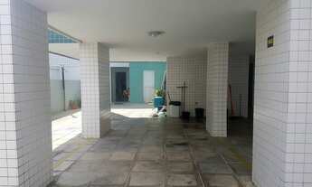 Imagem 2: Apartamento para aluguel possui 190 metros quadrados com 4 quartos em Boa Viagem - Recife