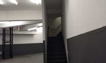 Imagem 7: OPORTUNIDADE UNICA!!!! GALPÃO - 1200M2 - 34 VAGAS - 3 ANDARES - 2 SAÍDAS