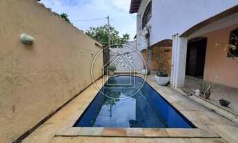 Imagem: Ótima casa, quadra da praia, com 5 quartos