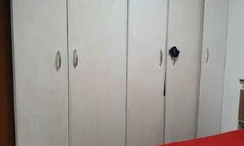 Imagem 3: Apartamento para aluguel e venda possui 50 metros quadrados com 3 quartos