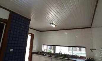 Imagem 3: Casa térrea com 1500m2 de terreno na Estrada do Coco