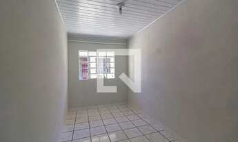 Imagem 5: Casa para Aluguel - Santa Felicidade, 2 Quartos, 48 m2