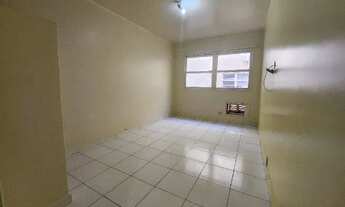 Imagem: Quarto e Sala na Praia de Copacabana - Av