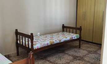 Imagem 4: ALUGA P/ moças Quarto com aluguel por R$660 /mês