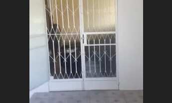 Imagem 4: Excelente Casa Duplex, 03 Quartos, com 1 Suíte / RGI Individual - Financia - Campo Grande