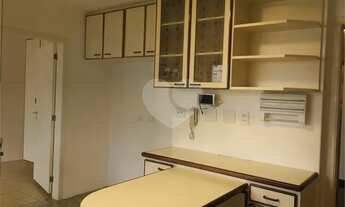 Imagem 5: Apartamento para aluguel tem 160 metros quadrados com 4 quartos