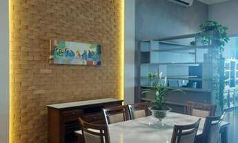 Imagem 3: Casa de condomínio para aluguel e venda possui 239 metros quadrados com 3 quartos