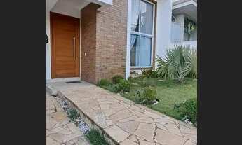 Imagem: Casa de condomínio para aluguel possui