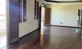 Imagem 4: Casa 03 quartos, 03banheiros e 01 suíte, próximo a comércios e várias linhas de ônibus