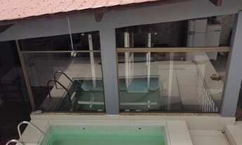 Imagem 2: Casa para aluguel tem 400 metros quadrados com 4 quartos em Feu Rosa - Serra - ES