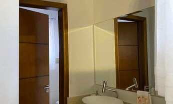 Imagem 3: Casa de condomínio sobrado para venda tem 300 metros quadrados com 5 quartos