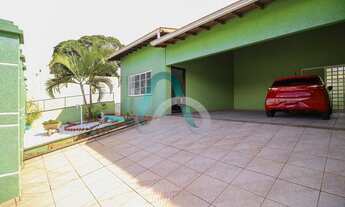 Imagem: Vende casa na Vila Casone