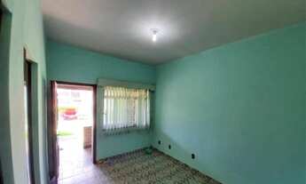 Imagem 4: Casa na Estrada do Cabuçu; casa no Centro de Campo Grande, RJ