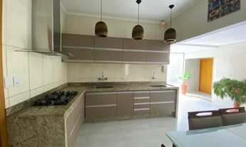 Imagem 4: Vendo linda Casa Climatizada Jardim Santa Helena Fernandópolis/SP