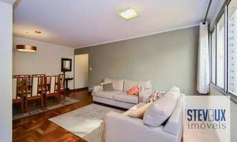 Imagem 6: Apartamento em rua arborizada de Moema Pássaros com ótima distribuição interna