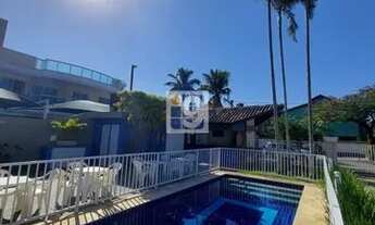 Imagem: Casa Duplex - Em condomínio com piscina